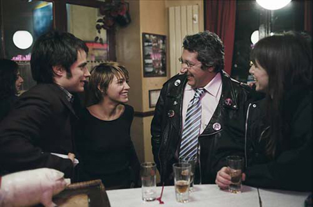 The_Science_of_Sleep - 14 - Gael_Garcia_Bernal Charlotte_Gainsbourg Emma_de_Caunes Alain_Chabat